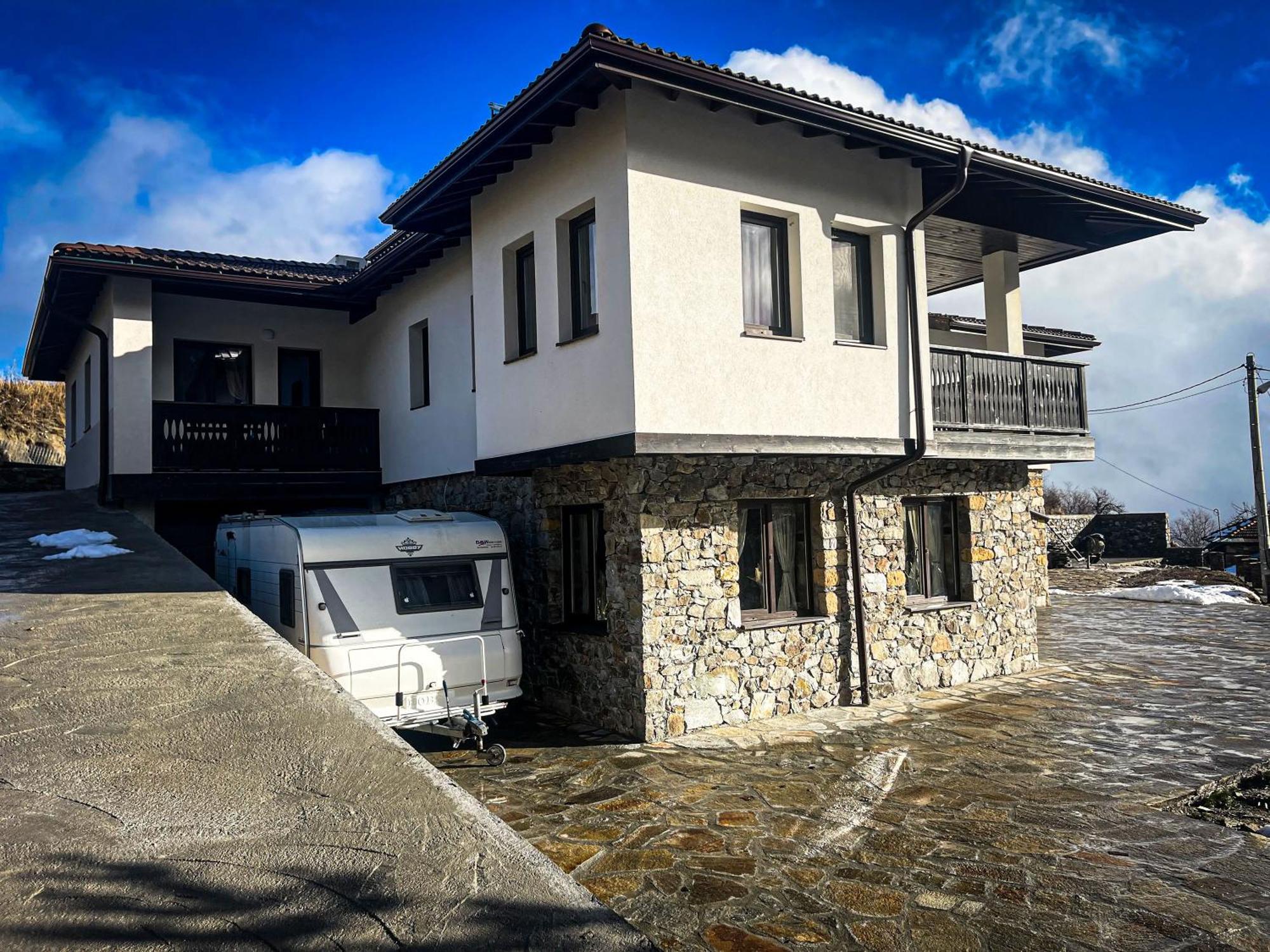 Къща За Гости Меча Стъпка Gela Exterior photo